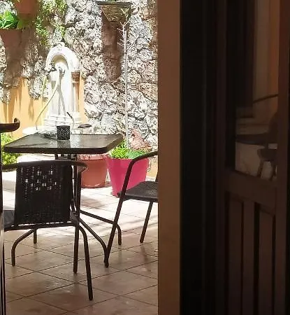 A Casa Syrakus