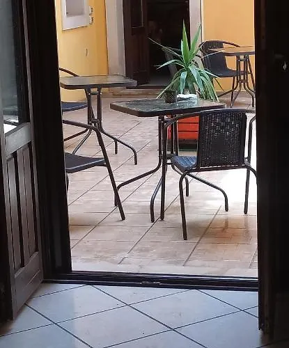 A Casa Συρακούσες